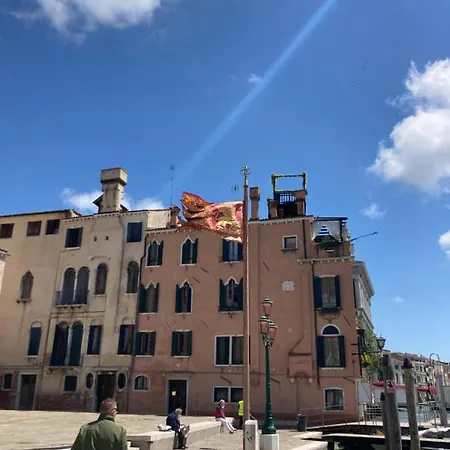 Appartamento ,ghetto,biennale, Campo Maddalena Venezia