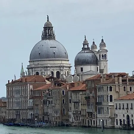 Апартаменты ,ghetto,biennale, Campo Maddalena