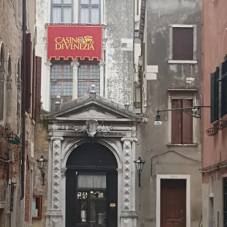아파트 ,ghetto,biennale, Campo Maddalena